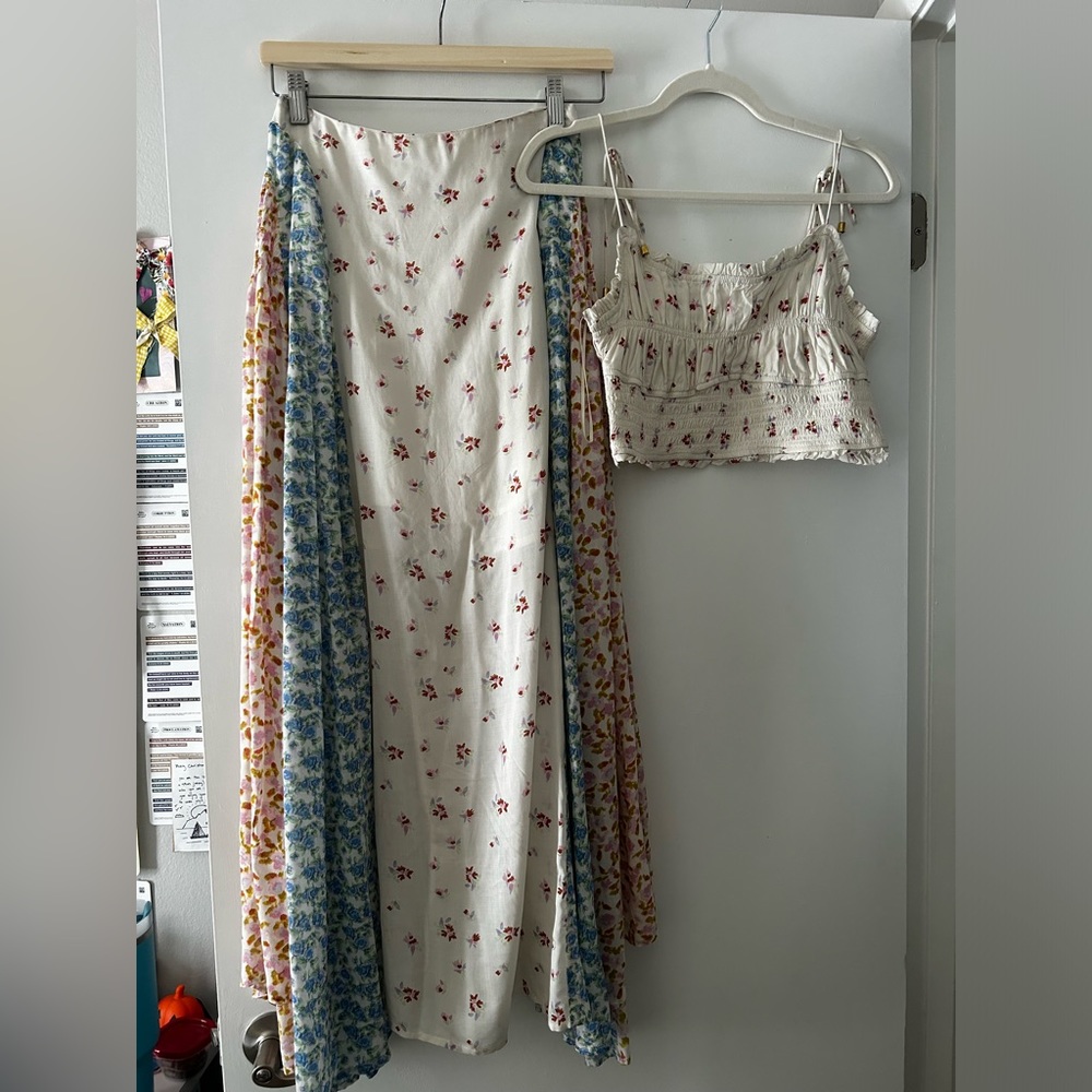 Free People Set - matching maxi skirt and crop top